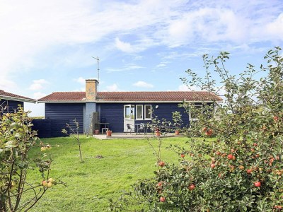 Holiday house 6 person holiday home in Lundby - Outdoor photo 6