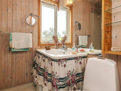 Holiday house 6 person holiday home in Lundby - Outdoor photo 23