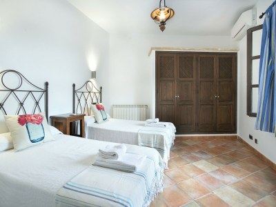 Villa Villa in Pollensa with swimming pool - Features photo 25