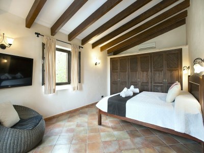 Villa Villa in Pollensa with swimming pool - Features photo 26