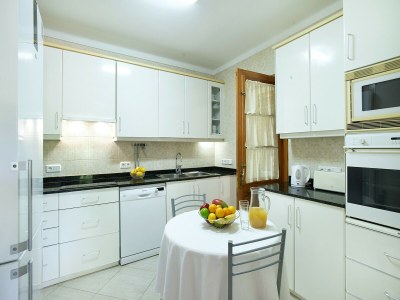 Villa VILLA LAURA - 8 MIN WALK TO THE BEACH - Features photo 14