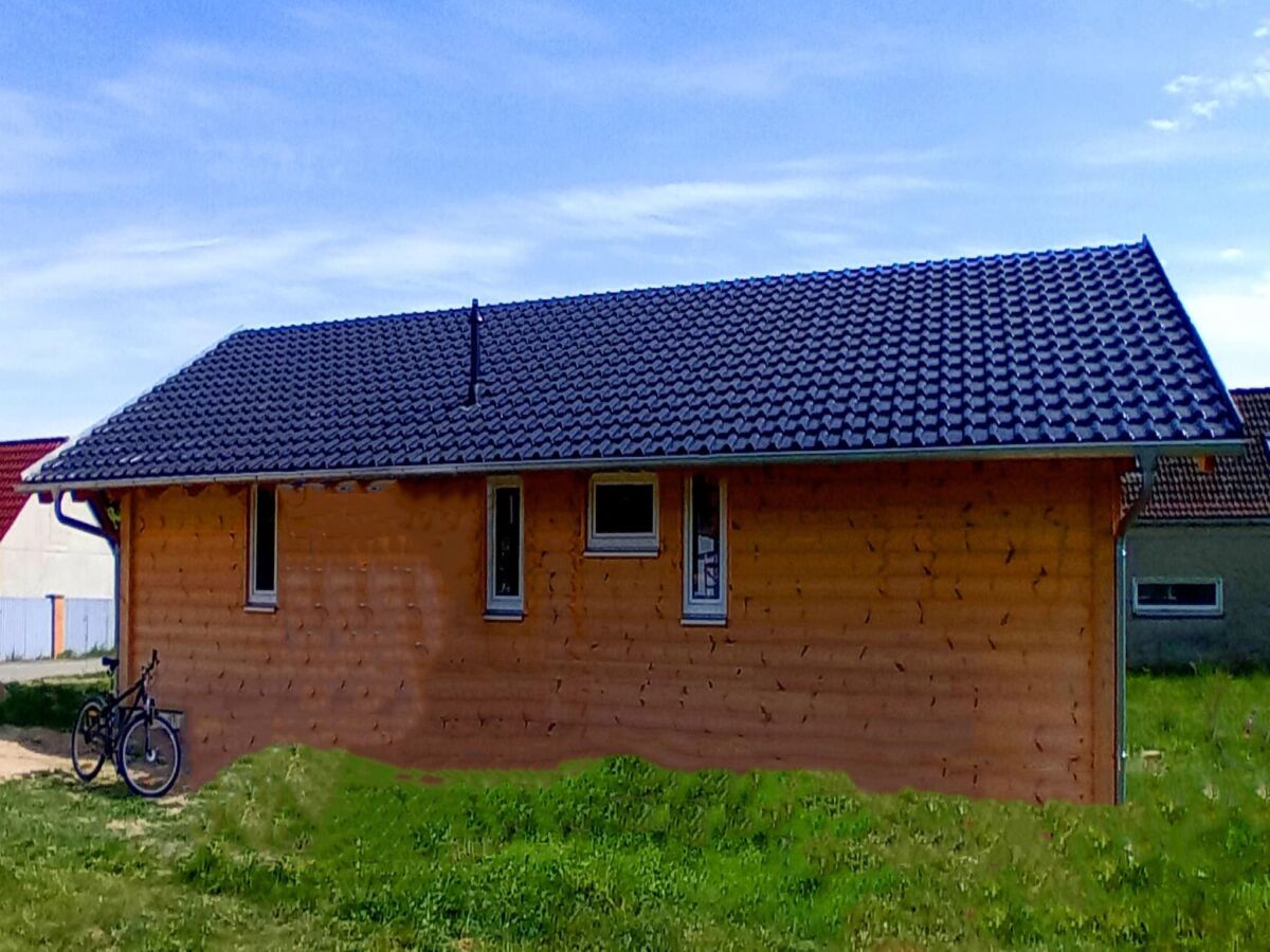 Holiday house Ferienhaus 4 Elemente in Selchow mit tollem Garten - Outdoor photo 4