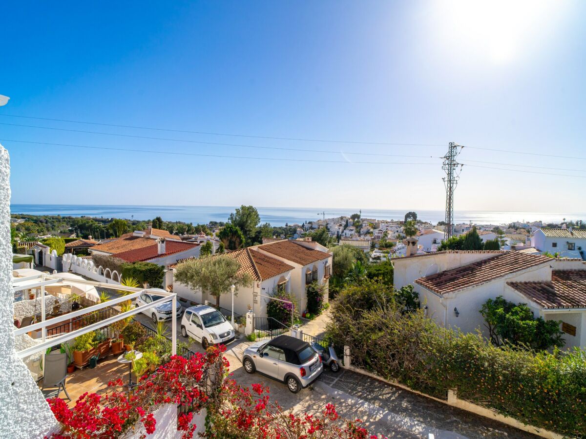 Holiday house Townhouse in Nerja with Sea Views - Outdoor photo 4