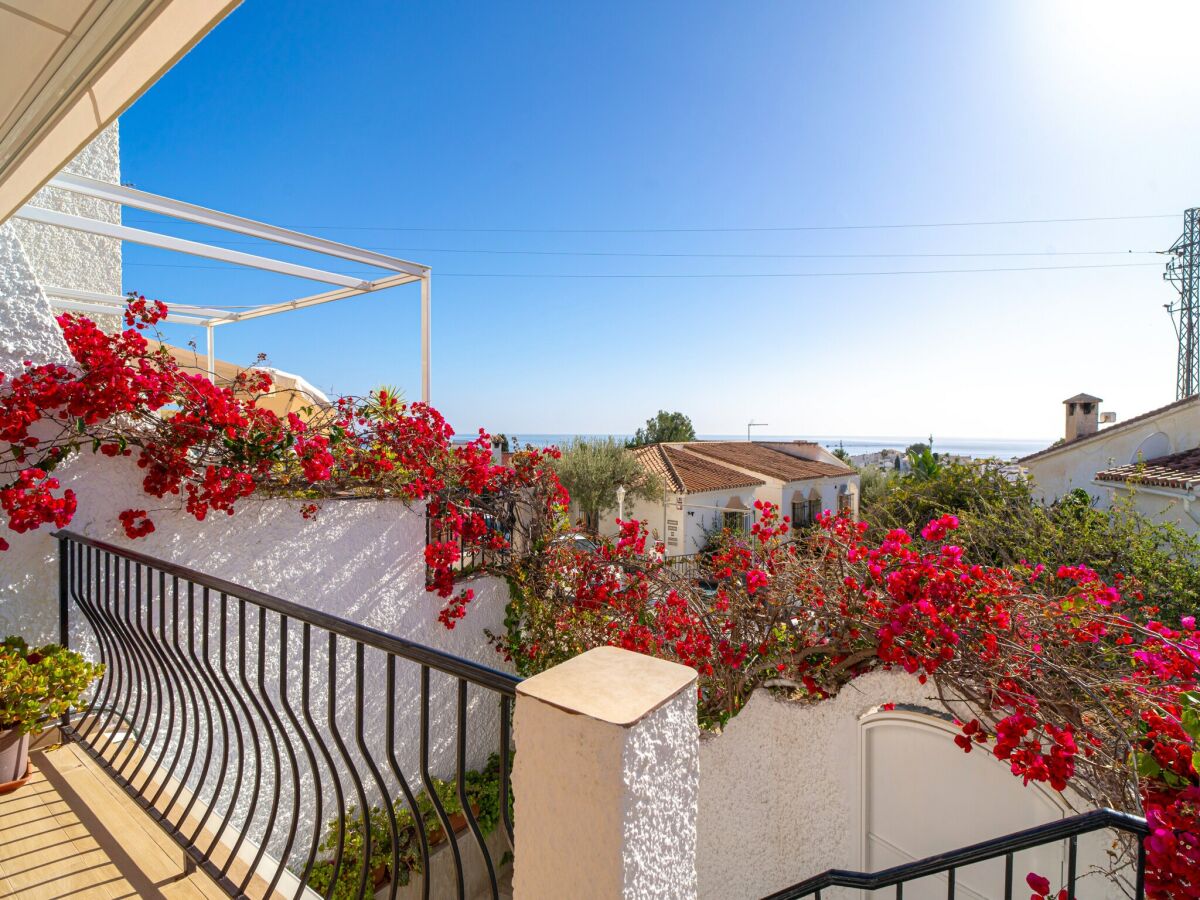 Holiday house Townhouse in Nerja with Sea Views - Outdoor photo 5