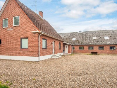 Holiday house 6 person holiday home in Gram - Outdoor photo 2