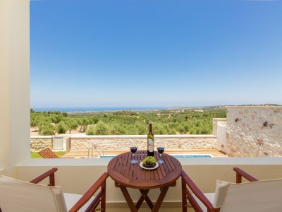 Villa Villa in Crete with Private Pool & Mountain Views in Viran Episkopi - Villa