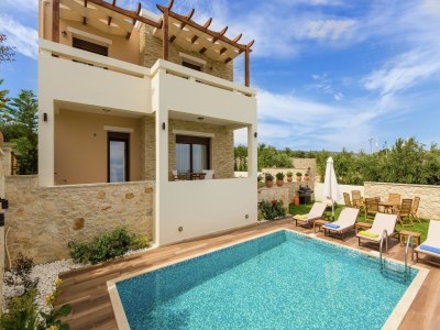 Villa Villa in Crete with Private Pool & Mountain Views - Outdoor photo 2