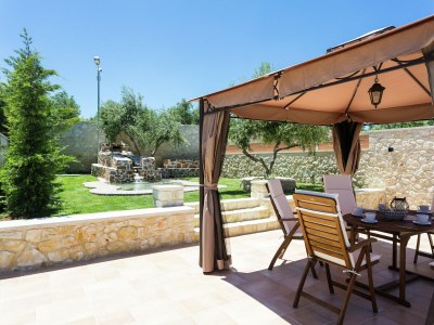 Villa Villa in Crete with Private Pool & Mountain Views - Outdoor photo 11