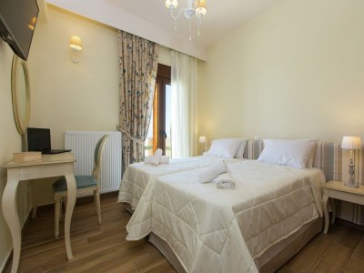 Villa Villa in Crete with Private Pool & Mountain Views - Features photo 30