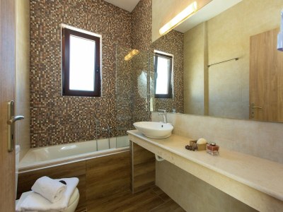 Villa Villa in Crete with Private Pool & Mountain Views - Features photo 32