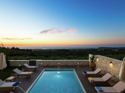 Villa Villa in Arkadi with Private Pool & Sea Nearby - Outdoor photo 15