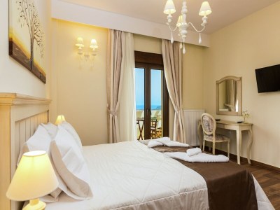 Villa Villa in Arkadi with Private Pool & Sea Nearby - Features photo 31