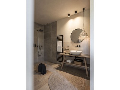 Villa MySummer Lake Side Villa with Hot Tub & Pool - Features photo 13