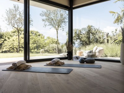 Villa MySummer Lake Side Villa with Hot Tub & Pool - Features photo 22