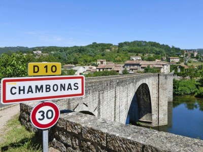 Holiday house Charming stone house with shared pool, Chambonas - Environment photo 11