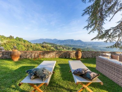 Villa Scenic villa in Lucca with pool - Outdoor photo 8