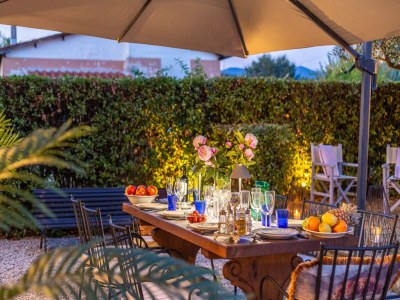 Villa Villa in Lucca mit Pool und Landschaftsblick - Outdoor photo 2