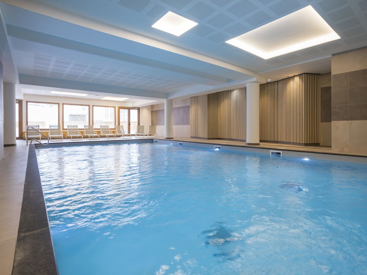 Holiday park Chalet Apartment with Pool