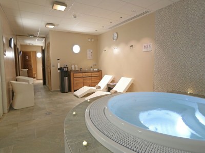 Holiday park Chalet in den Alpen mit Spa-Zugang - Outdoor photo 38