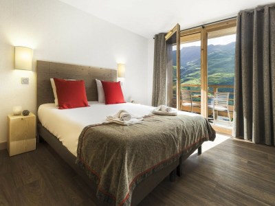 Holiday park Apartment op hellingen in Les -Menüiren - Features photo 9