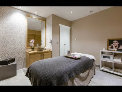 Apartment Apartment in Les Ménuires with Spa & Ski Access - Outdoor photo 40