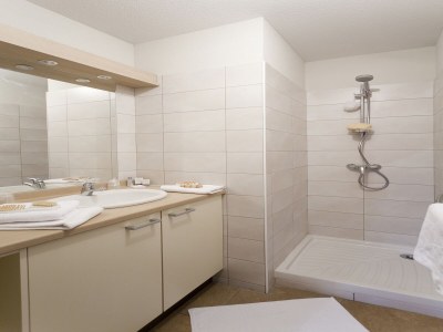 Holiday park Stilvolles Chalet in Sainte-Foy mit Spa - Features photo 18