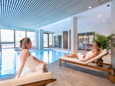 Holiday park Chalet in Samoëns near Ski Lift - Outdoor photo 3