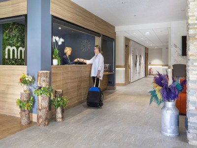 Holiday park Chalet in Samoëns near Ski Lift - Features photo 21