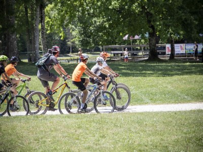 Holiday park Chalet in Samoëns near Ski Lift - Environment photo 26