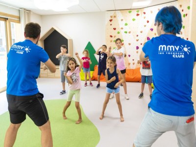 Holiday park Chalet in Samoëns near Grand Massif Lift - Features photo 23