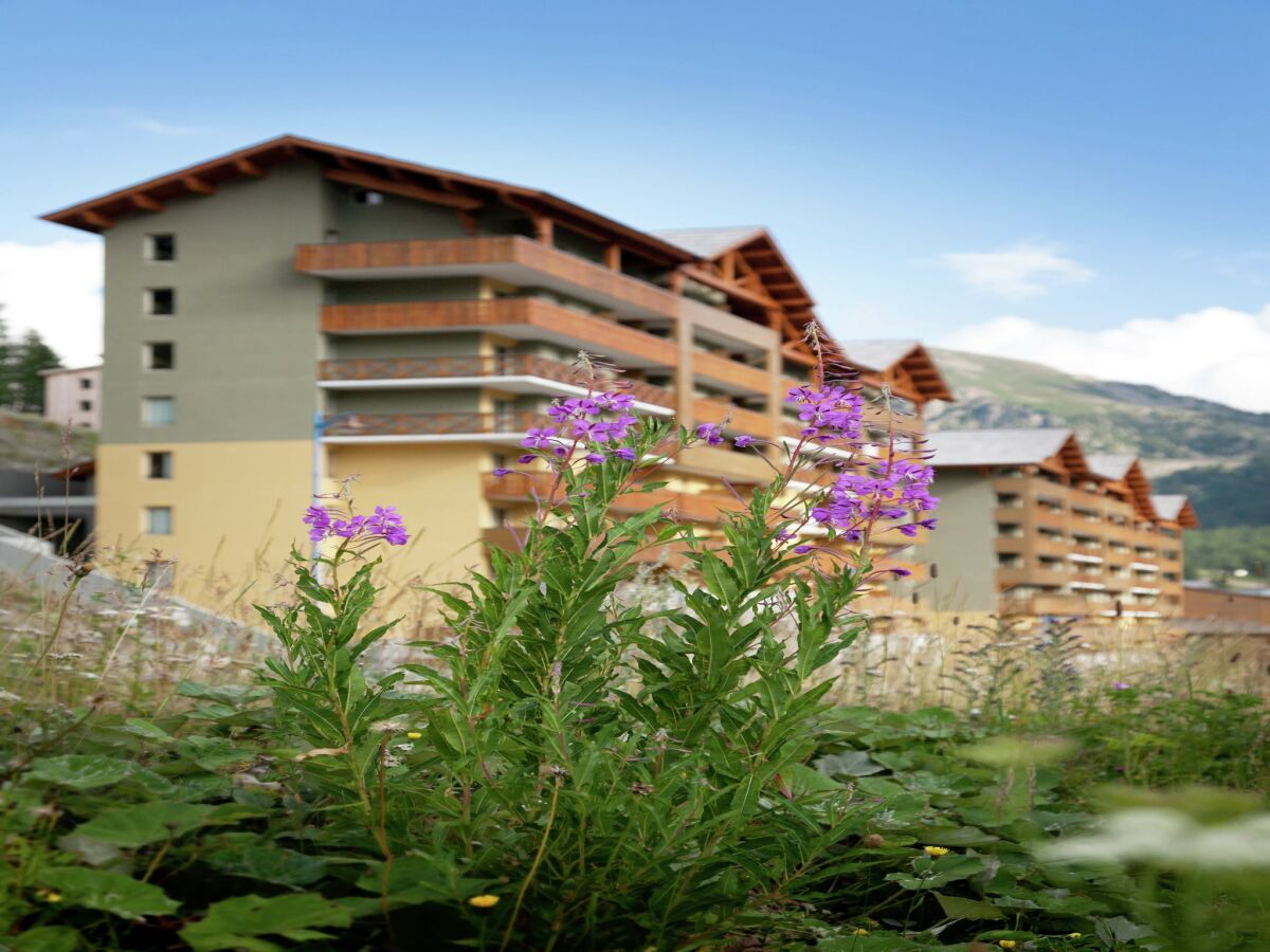 Holiday park Chalet in Isola nahe Skipisten - Outdoor photo 2