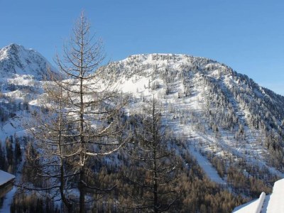 Holiday park Chalet in Isola nahe Skipisten - Environment photo 35