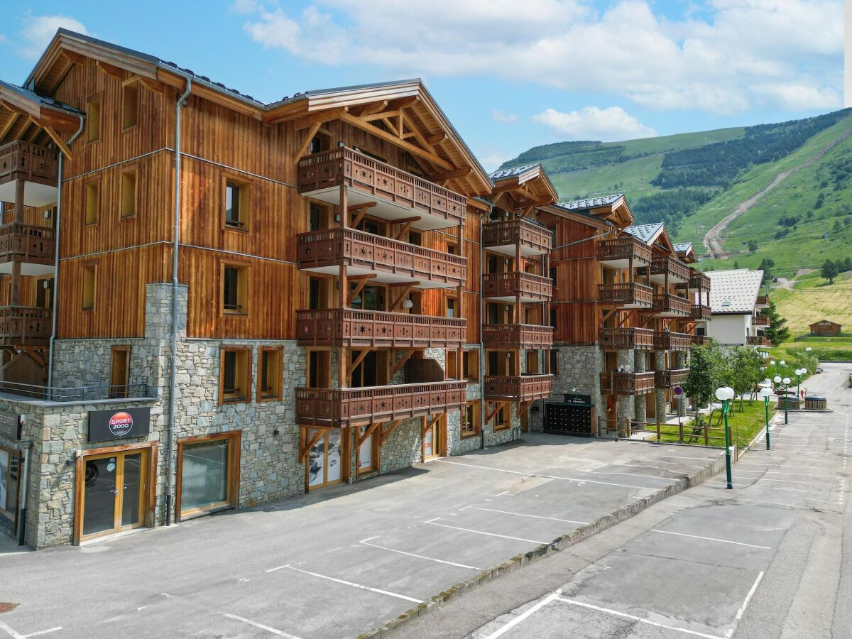Apartment Apartment in Les Deux Alpes near Ski Slopes - Outdoor photo 3