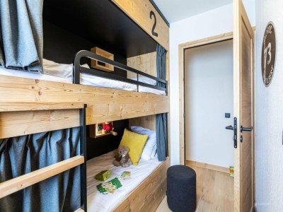 Apartment Apartment in Fornelet with Ski-In/Ski-Out Access - Features photo 24