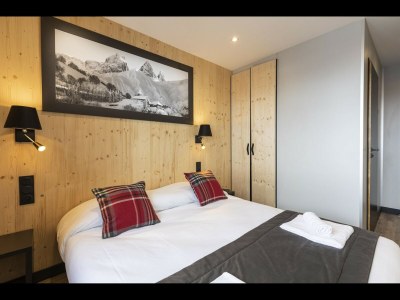 Apartment Apartment in Le Corbier with Heated Pool - Features photo 10