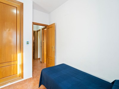 Apartment Apartment in Lepe with Pool and Garden - Features photo 10