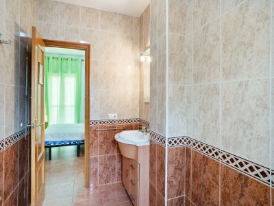 Apartment Apartment in Lepe with Pool and Garden - Features photo 14