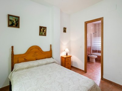 Apartment Apartment in Lepe with Pool and Garden - Features photo 25