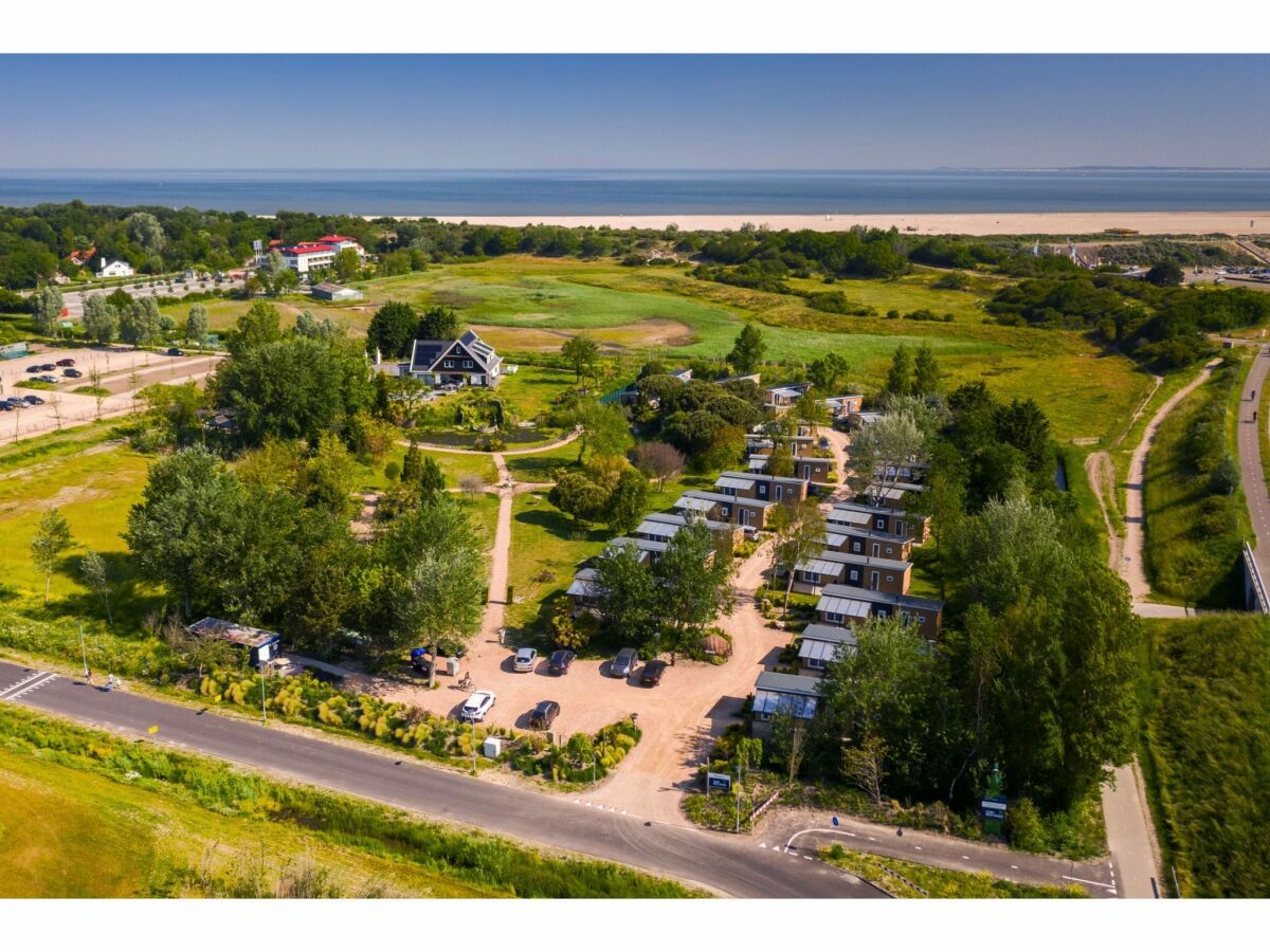 Holiday park Cozy Chalet at Holiday park Fort den Haak - Outdoor photo 3