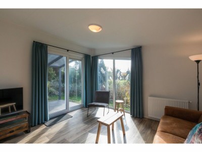 Holiday park Chalet in Vrouwenpolder near Banjaard Beach - Features photo 5