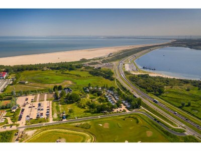 Holiday park Chalet in Vrouwenpolder near Banjaard Beach - Environment photo 16