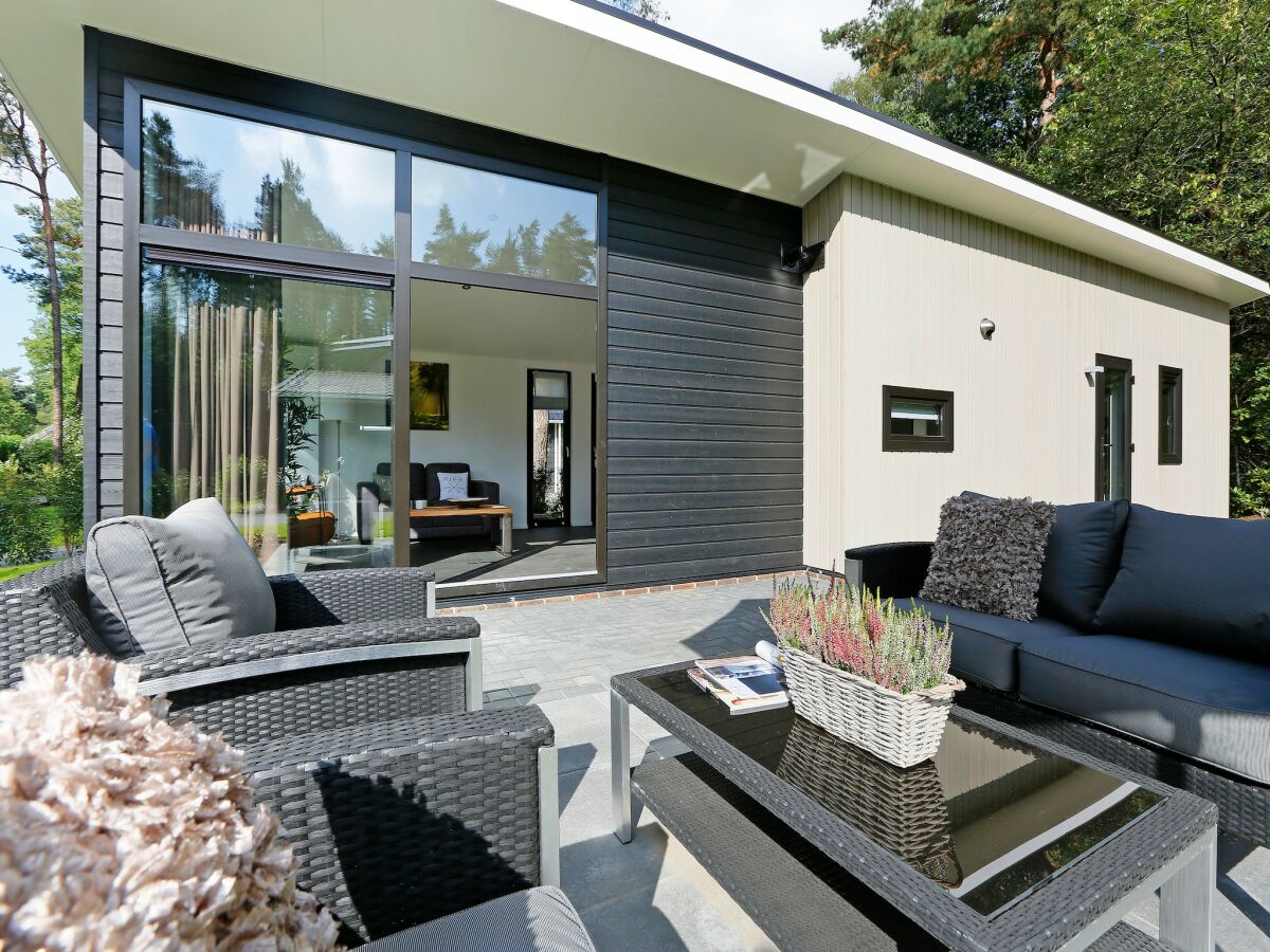 Holiday park Schicke Waldhütte mit Sauna - Outdoor photo 2