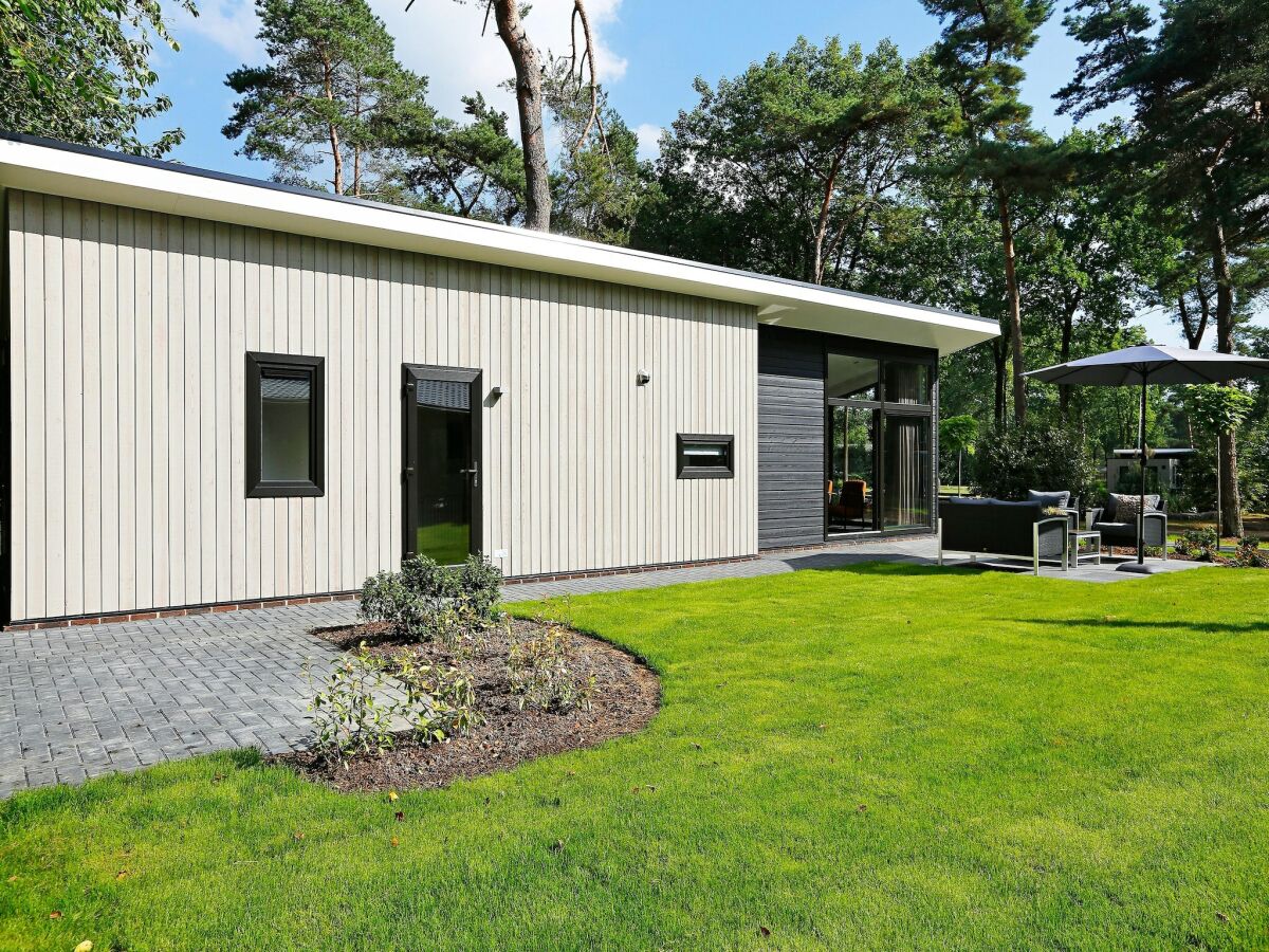 Holiday park Chalet in Zell am See near Ski Slope - Outdoor photo 2