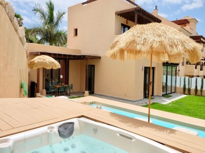 Holiday house Chalet Amarilla Golf with Pool & Jacuzzi - Outdoor photo 5