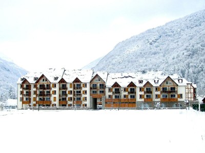 Holiday park Well-kept apartment in a mountain village - Outdoor photo 6
