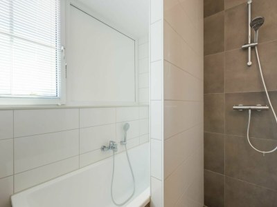 Apartment Luxuriöse Ferienwohnung mit Parkplatz - Features photo 13