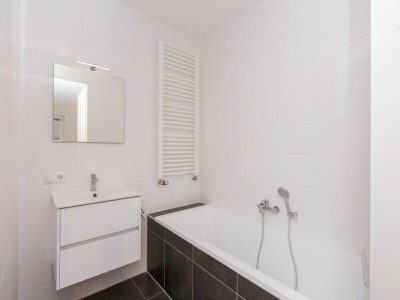 Apartment Spacious Apartment in Koudekerke with Terrace - Features photo 18