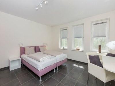 Apartment Spacious Apartment in Koudekerke with Terrace - Outdoor photo 51