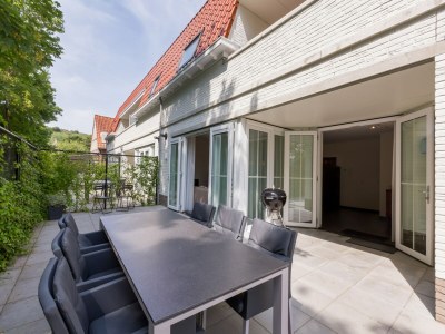 Apartment Spacious Apartment in Koudekerke with Terrace - Outdoor photo 54