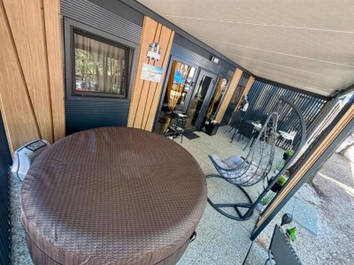 caravan TJ Escape - Mobile Home - Mobile Home With Hot Tub And Terrace - Outdoor photo 20